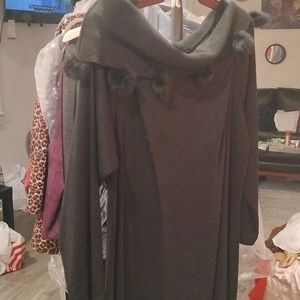 Nina Leonard Womens Sweater Dress w Shawl.